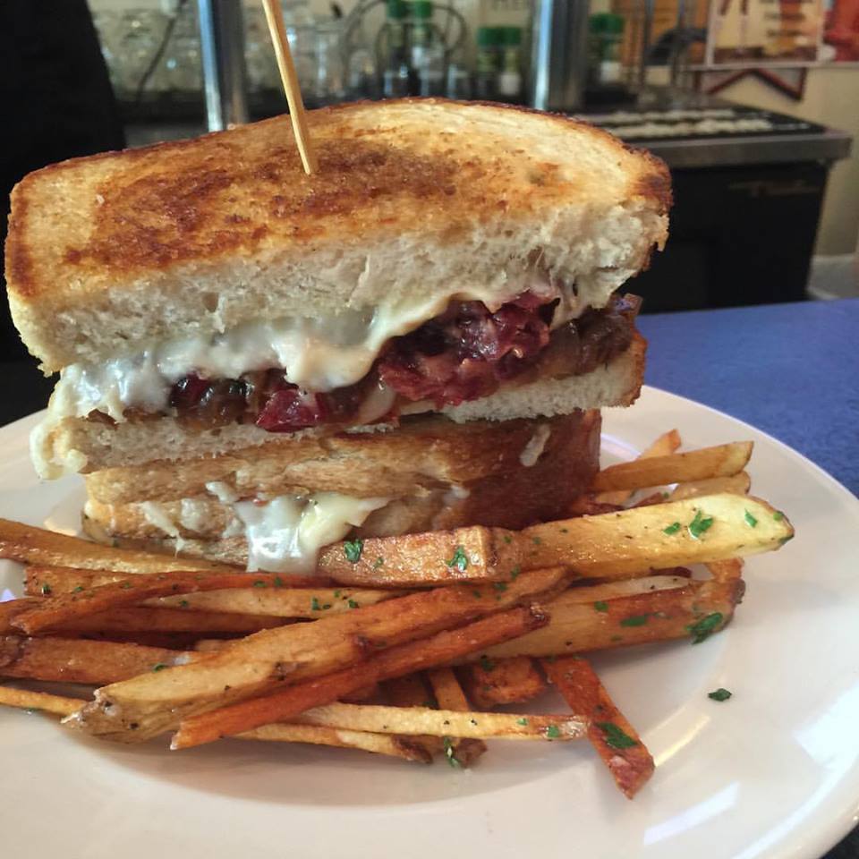 The Frenchy from Das Biergarten in Abacoa. #delivery #chowcab #dasbiergarten #jupiter #abacoa #dinner
http://www.ChowCab.com