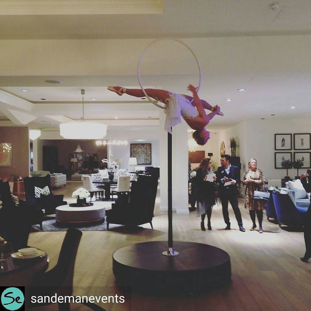 DreamTink's tweet image. Thanks for a wonderful gig! @Sandemanevents 
#eventprofs #lalunahoop #originallollipophoop… ift.tt/2gingX8