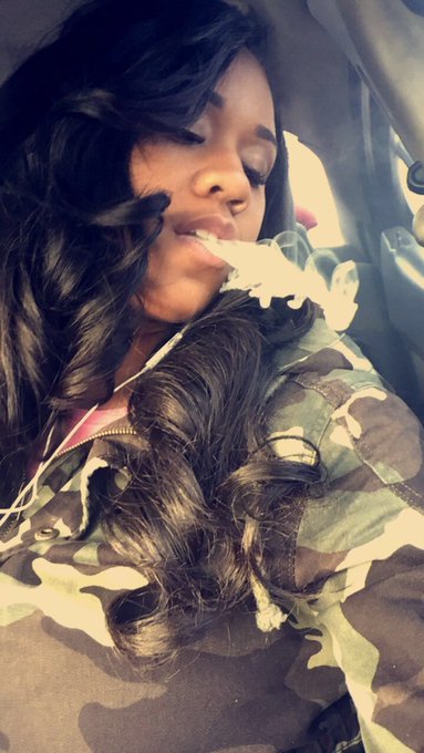 If only this loud could mute the thoughts of you😩😏 https://t.co/4XQFvIc3ZN<a href="/tag/sogonechallenge"class="tags"><span>#sogonechallenge</span></a>