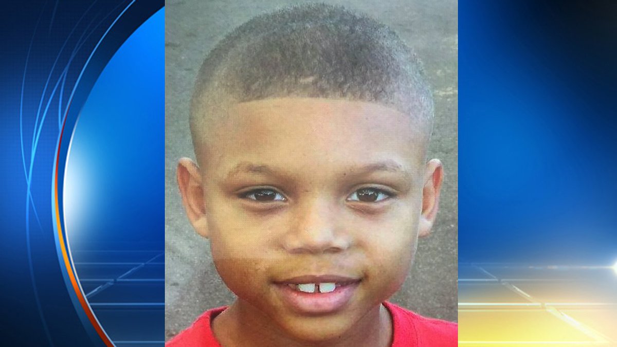 #UPDATE Missing 10-year-old Oakland Park boy has been FOUND bit.ly/2gPthOr https://t.co/vCREZh0GgE