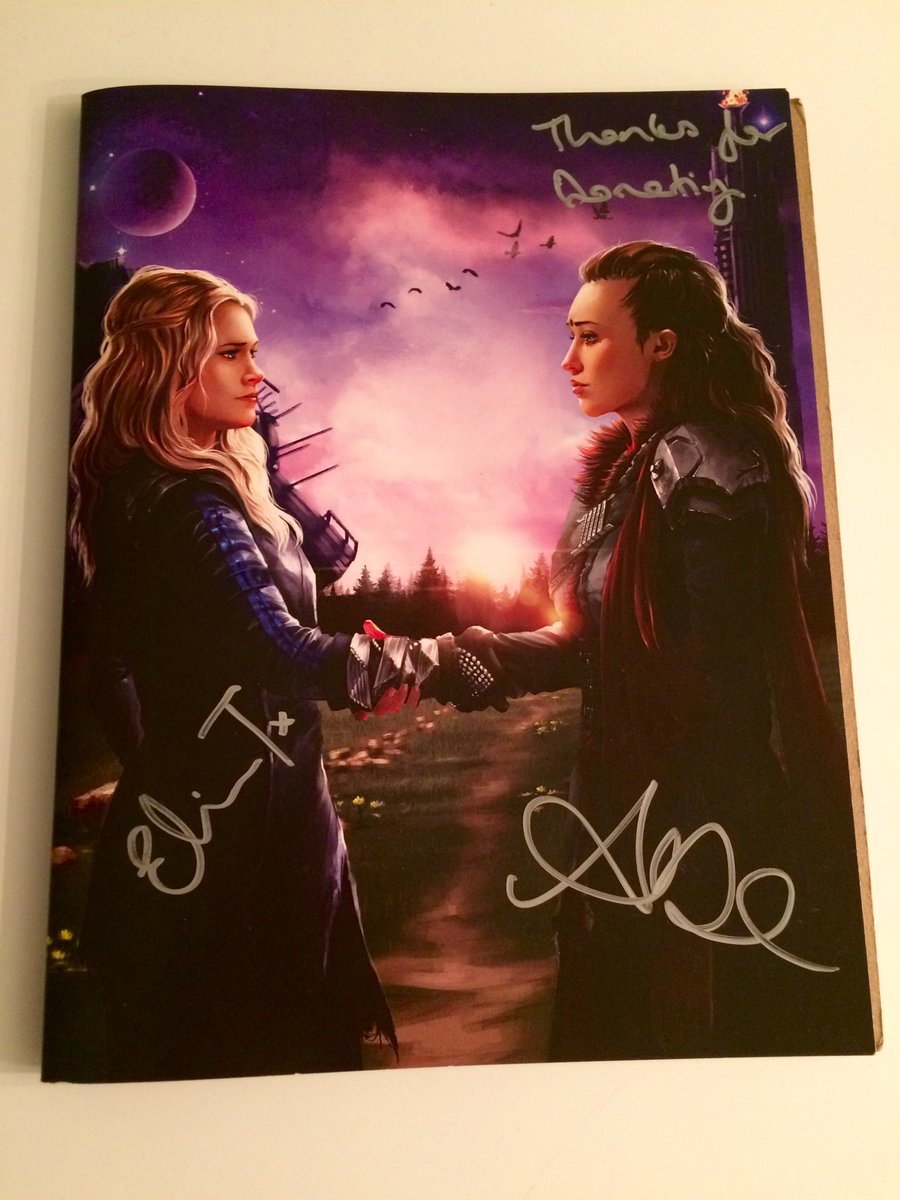 ohheyitsmaeg's tweet photo. @LGBTFans 😮mail from Clarke Griffin!! Arrived safe&amp;sound this afternoon. Im gonna find a nice frame &amp; stare at it forever, thanks again! 😊❤️ https://t.co/tO5jMkOaWW