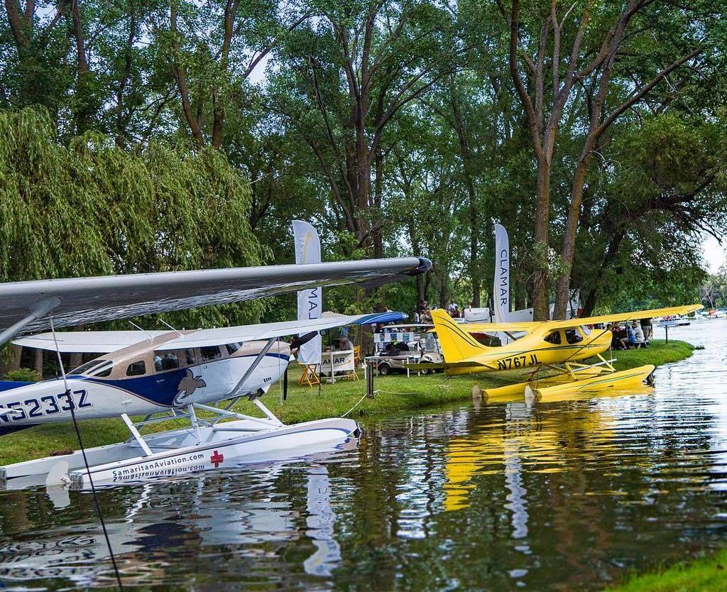 floatplanes's tweet image. Tbt water fun at Oshkosh '15.  After Airventure, this 206 has been hard at work with Samar… ift.tt/2gPPNXD
