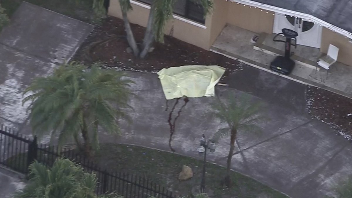 #BREAKING Man being questioned in death of Miami-Dade woman bit.ly/2h3x0bF https://t.co/ACphY4KROq