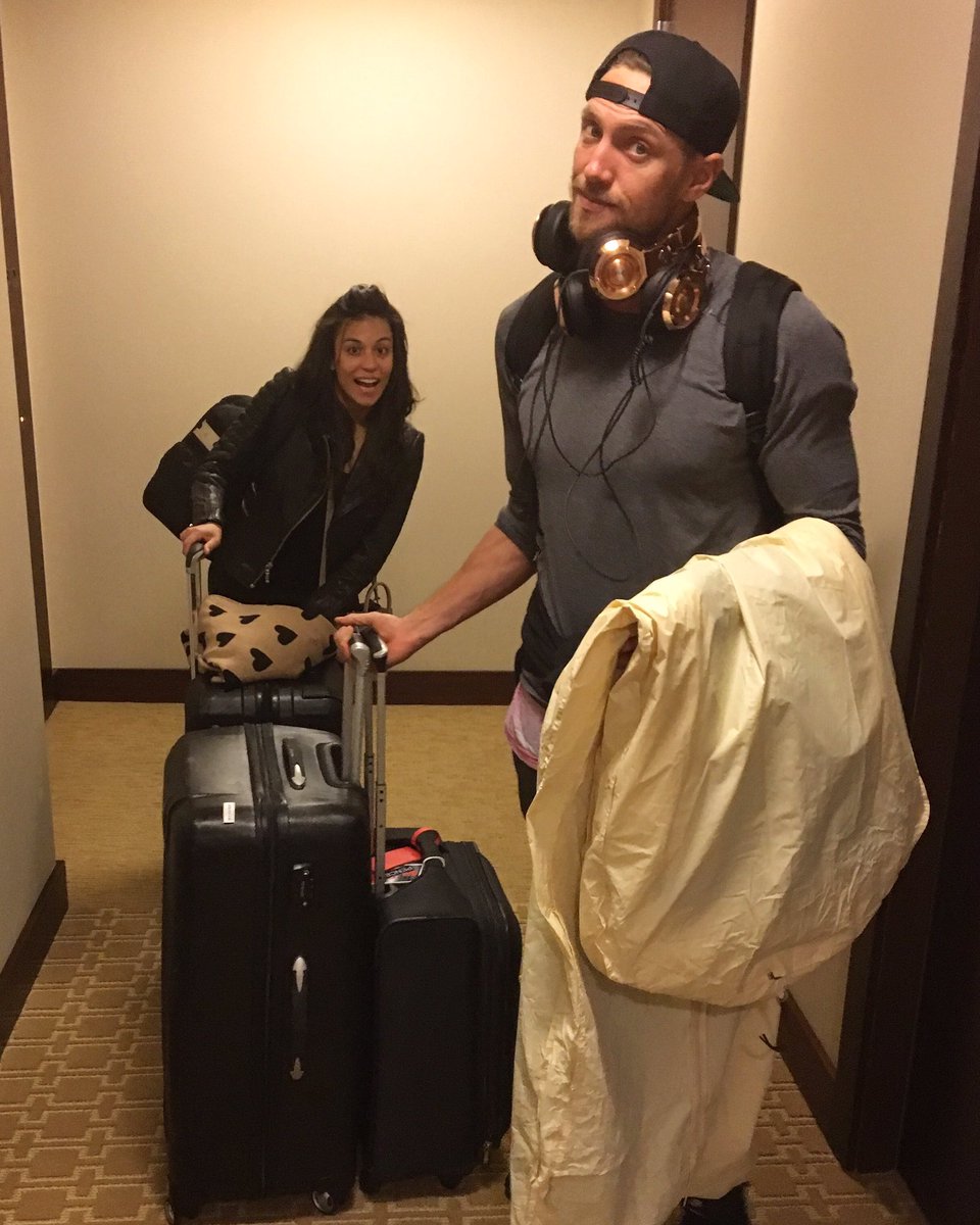 ShayneLibby's tweet photo. SFGiants: RT hunterpence: Don't Panik JoePanik and Tippy90, we're coming! #PintoToPanik https://t.co/RPSIxW697S