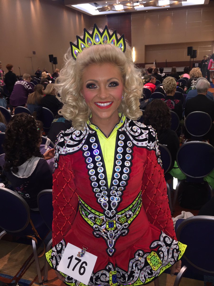 Good luck to Laura in Senior Ladies! ☘️💙 <a href="/idtanasr/">idtanasr</a> #oireachtas2016