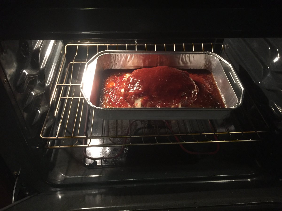 WadeFishsHunts's tweet image. Yummy venison meatloaf #hunting #eatwhatyouhunt #Deer