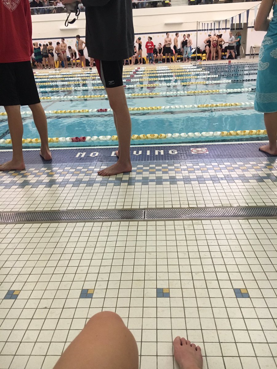 mollyspirit18's tweet photo. diving is #lit #stabspirit18 https://t.co/7oPQtCBKXP