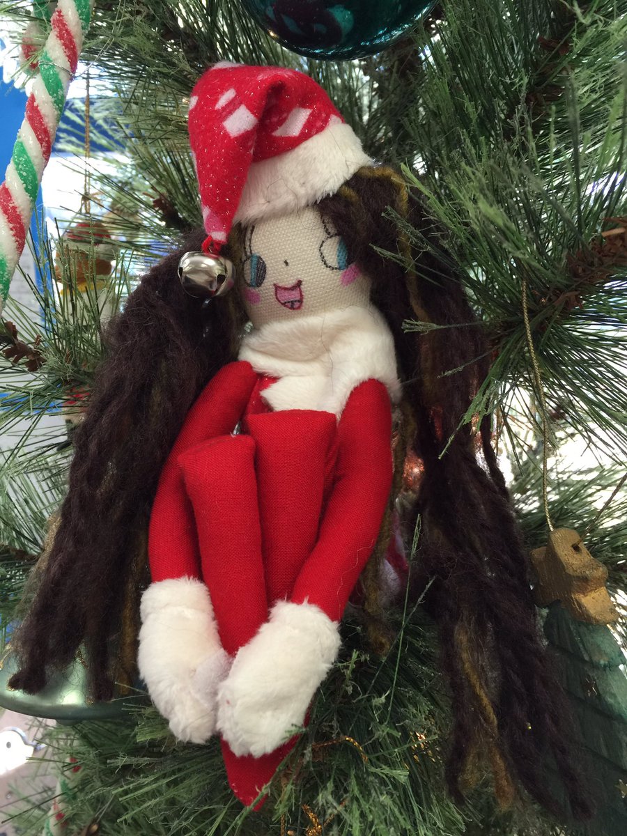 teachlowder's tweet photo. A wonderful student of mine Josie made me as an Elf on the Shelf for our classroom! So honored!!!! https://t.co/XnNdAvYjqA