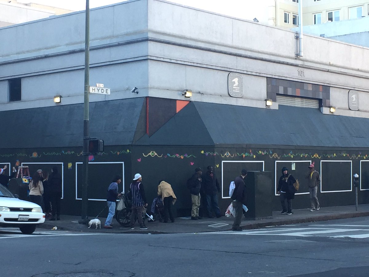 4CornerFriday's tweet photo. A beautiful day today!  @LarkinStreet @gubbioproject @stanthonysf @826valencia @LaVozLatinaTL @HospitalityHous @TNDC @UniteHereLocal2 https://t.co/QFFq3ArP87