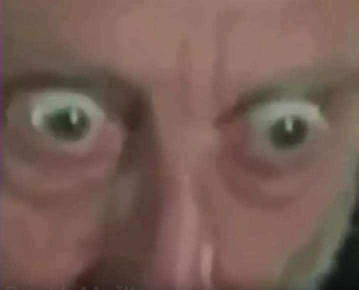 DubeauJonas's tweet image. When the weed hit you hard