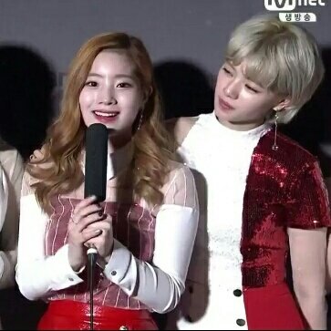 dahyun_smile's tweet photo. CONGRATULATIONS TWICE FOR WINNING LAST NIGHT. And #TT12THWIN TOO ❤😍 #dahyun #kimdahyun #twice #다현 #김다현  @JYPETWICE https://t.co/ZU7pUbEG4u