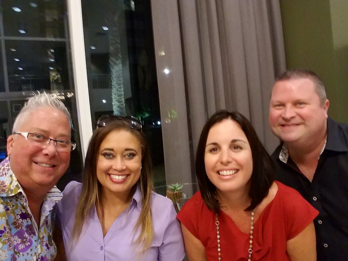 JodiWatkins2's tweet photo. The team's all here! #LiveLoveLasOlas https://t.co/1056PWYk7m