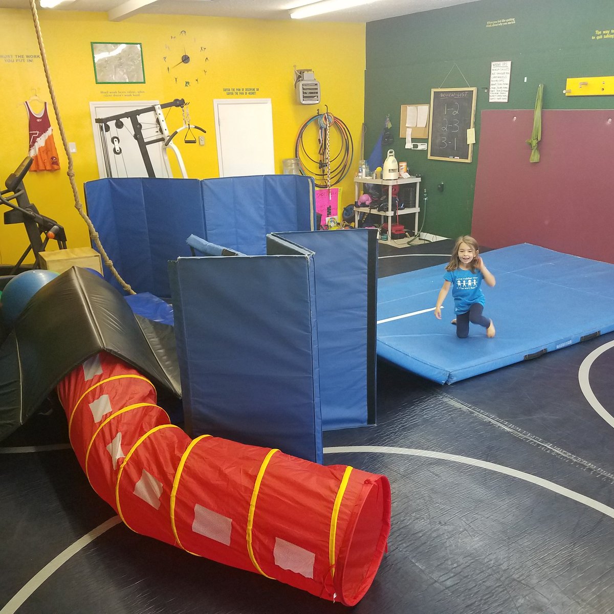 TheMatRoomPC's tweet photo. Building forts and memories with cousins at The Mat Room after Toddler Time today. https://t.co/UxiytUS50A