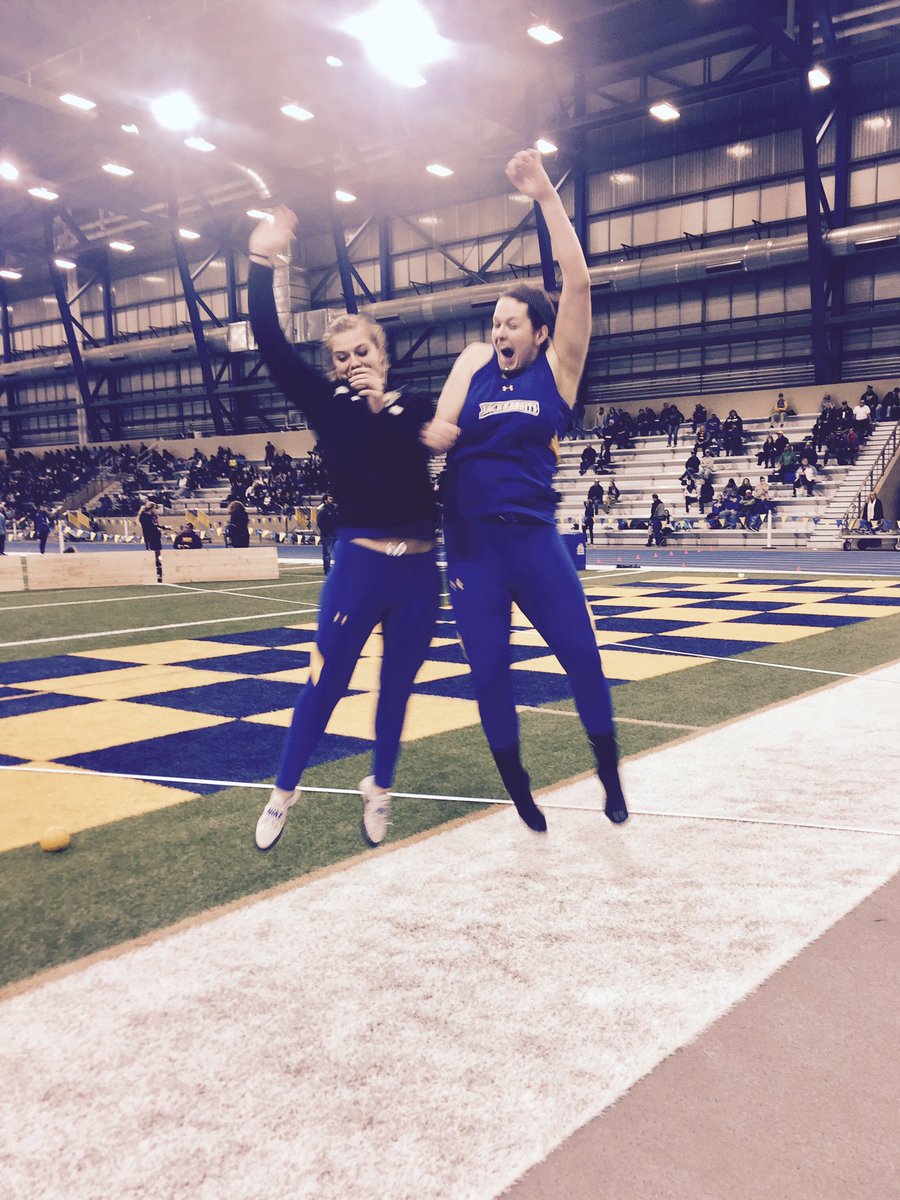 SDStateThrows's tweet photo. That feeling when everyone PR's at the first meet! #PRsForDays #GoJacks 💙🐰🏅 https://t.co/3BiYQO2dcP