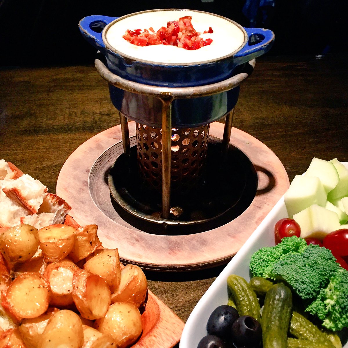 FondueCowboy's tweet image. Oh the weather outside is frightful but our fondue is so delightful...#getoutofthecold #giddyup #fonduecowboy #warmup #happyhour