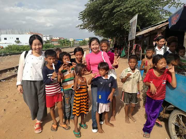 settedred's tweet image. Be happy be together!