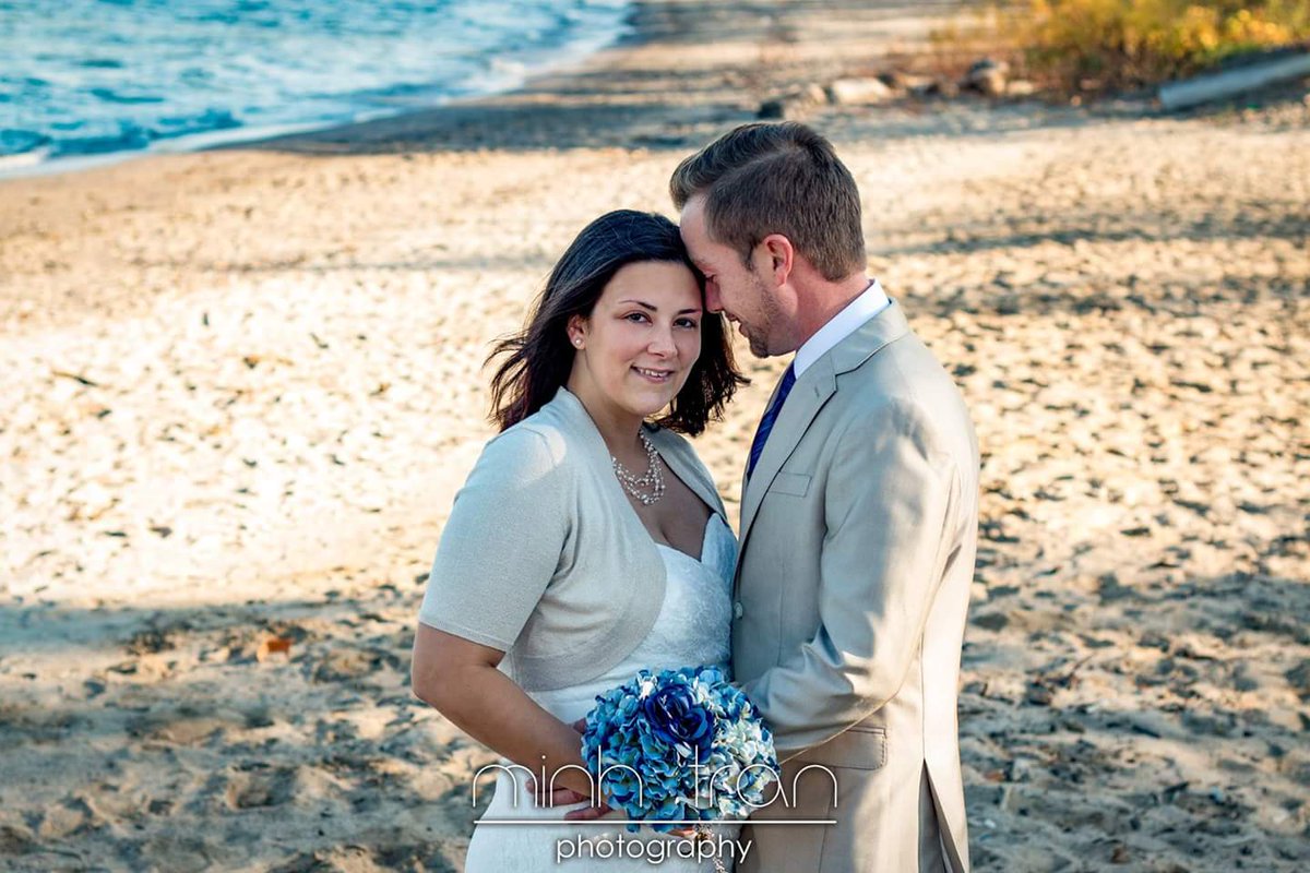 pamelafaye7's tweet photo. So many beautiful photos of our amazing day! Schoepfle Gardens, Vermilion Beach, & Cleveland Art Museum
#Caples2016 #SoInLoveWithThese https://t.co/LvDX2G83ib