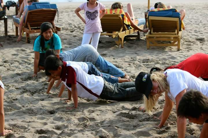 settedred's tweet image. Be happy be sportif