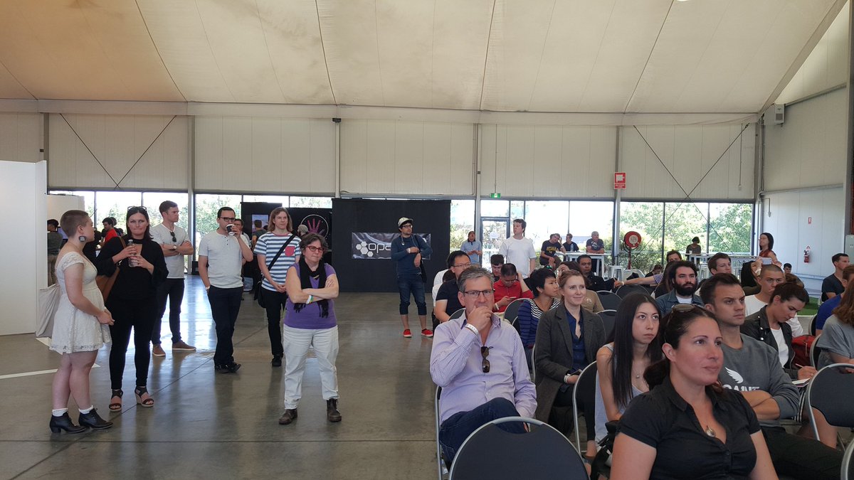 MishManners's tweet image. #StandingRoomOnly with #AR talk at #futureassembly. #AugmentedReality @plattarglobal @futureassembly #future #tech #innovation #gaming