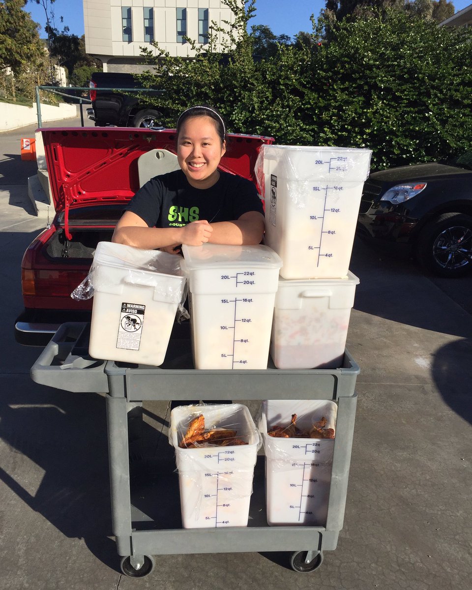 WCfoodrecovery's tweet photo. We wanted to thank one of our #Foodrecovery leaders for helping recover &amp; donate #perishablefood Today 134.5 lbs were saved #Whittiercollege https://t.co/fRLQVUtZBQ