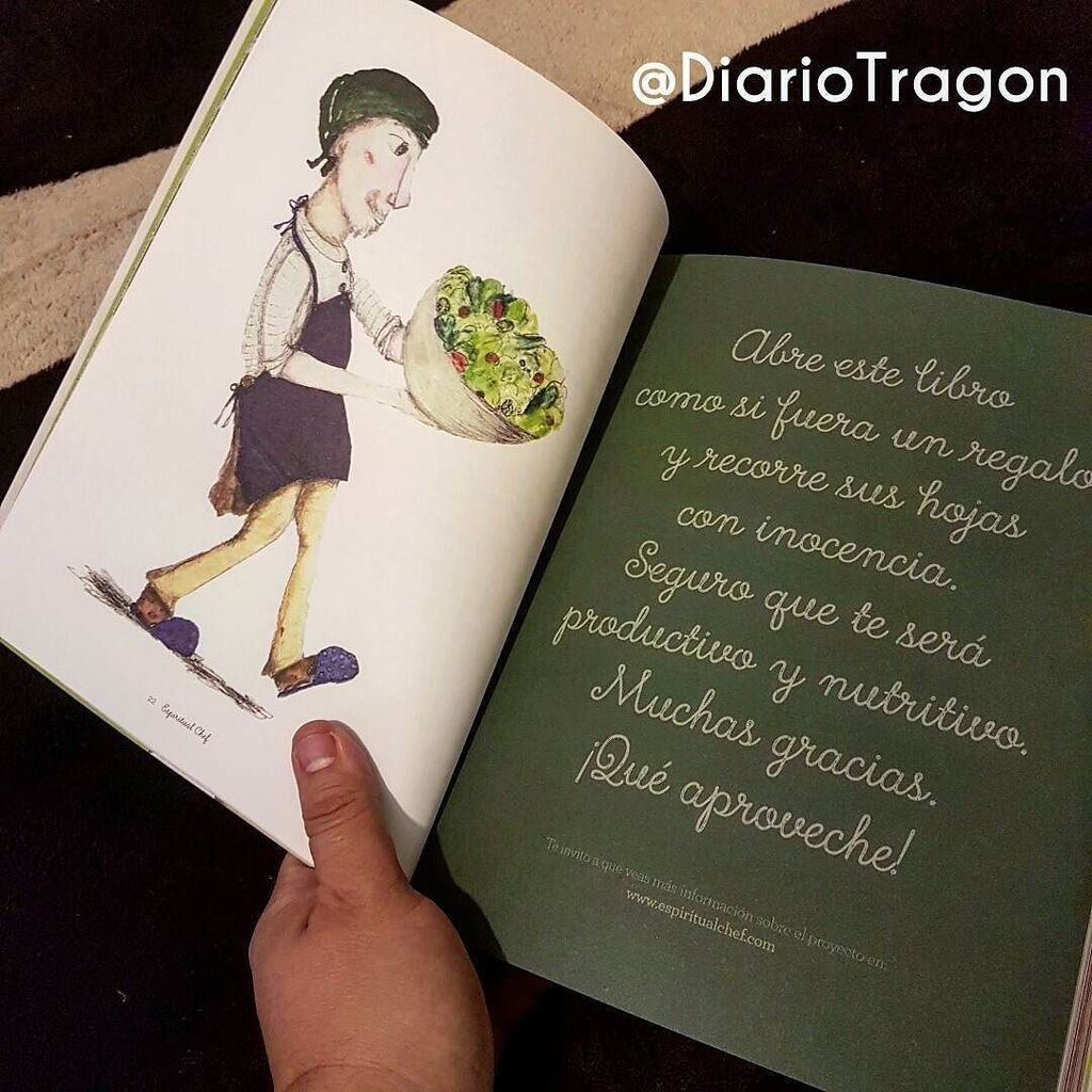 DiarioTragon's tweet photo. Un rato de lectura con el libro #EspiritulChef de #JavierMedvedovsky #Tragon #foodie #foodblogger #mexicanfoodie #m… https://t.co/ILLoe42CH7