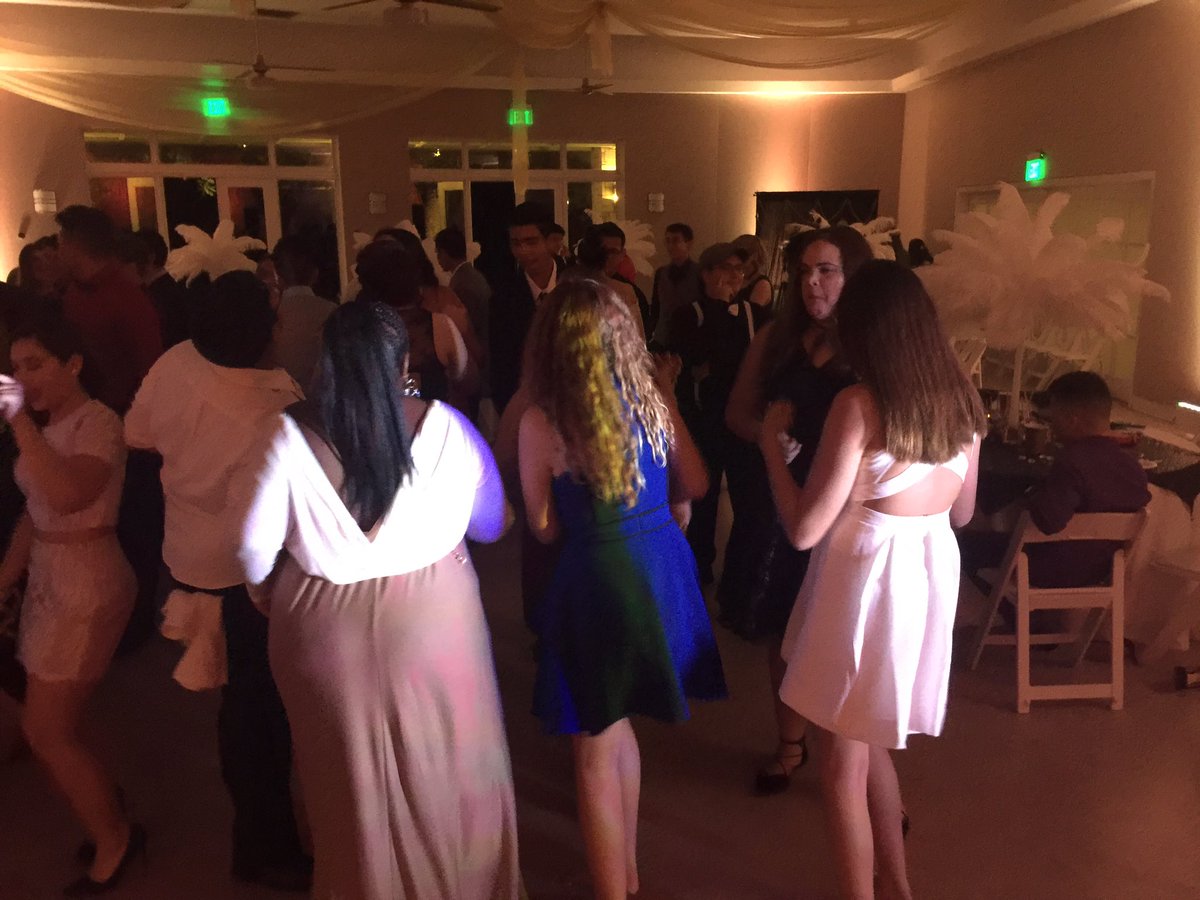 BioTECHRichmond's tweet photo. #HoCo16 @FairchildGarden - The best Classroom & Party Hall!!! Great Partners make THE DIFFERENCE IN THEIR LIVES! Thanks, Fairchild! https://t.co/2hZMIHaEDH
