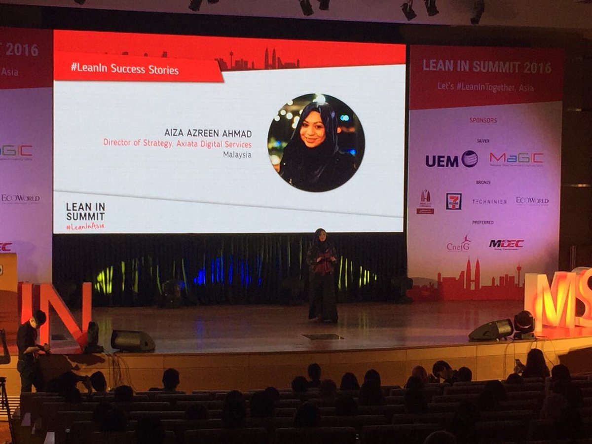 LeanInMalaysia's tweet photo. Aiza Azreen Ahmad, Director of Strategy, Axiata Digital Services. Sharing her advice on picking yourself up from hardship. #LISM2016 https://t.co/l8soOtldUm