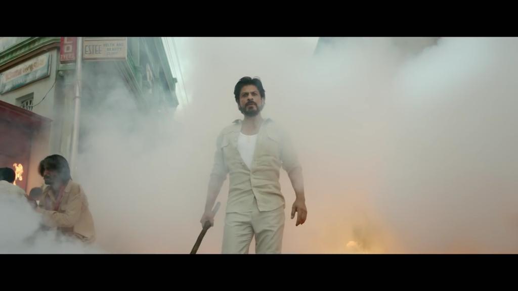 fareesrahman's tweet photo. @RaeesTheFilm
#RaeesTrailerIn5Days
#Bengaluru https://t.co/ocCnu2IH4p