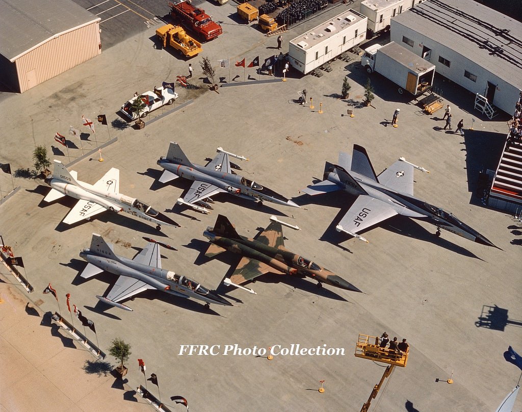 Cyu8yhPXAAA1J42.jpg:large