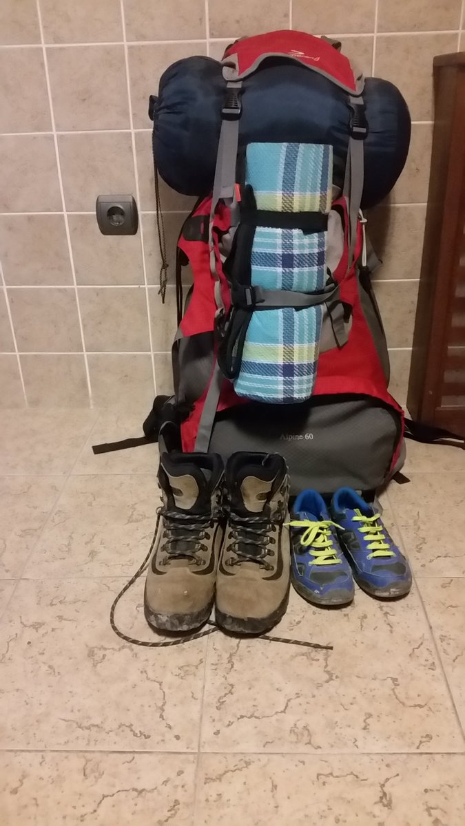 pekesmallorca's tweet image. #FinDeSemana en la #serratramuntana. #excursionesconniños #refugio #mallorca #lluc  #escorca #pekesmallorca. mucho que ver en #gorgblau