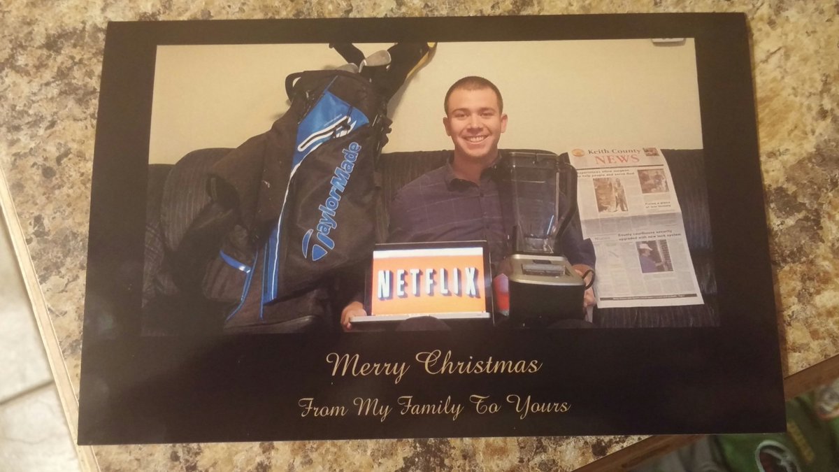 WesKatagi's tweet photo. When you're a recent college grad living on your own... From my nephew @justingeerts #FamilyRedefined https://t.co/3QMjThNKEZ