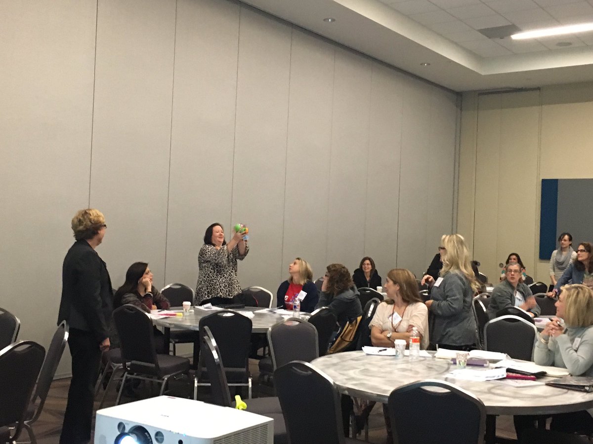 stephanieLCZ's tweet photo. The amazing elem science gals from Ysleta are making a difference! Thankfully, they shared at think! @lead4ward #THEDISTRICT #ThinkPlayGo https://t.co/zt8U54dll7