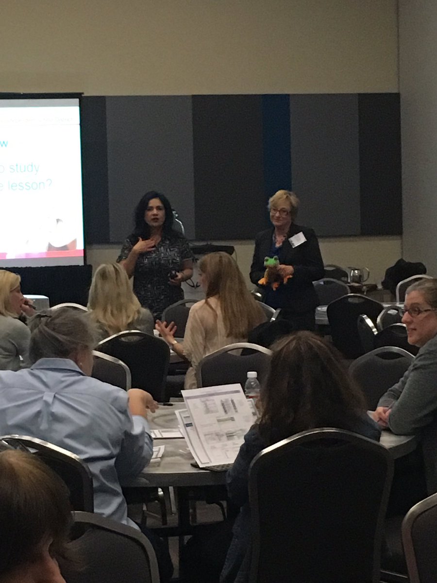 stephanieLCZ's tweet photo. The amazing elem science gals from Ysleta are making a difference! Thankfully, they shared at think! @lead4ward #THEDISTRICT #ThinkPlayGo https://t.co/zt8U54dll7