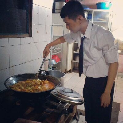 Mengajak Anda menonton Libertus Bago's live room. Ayo main bareng yuk!hiclub.live/share?id=15241…