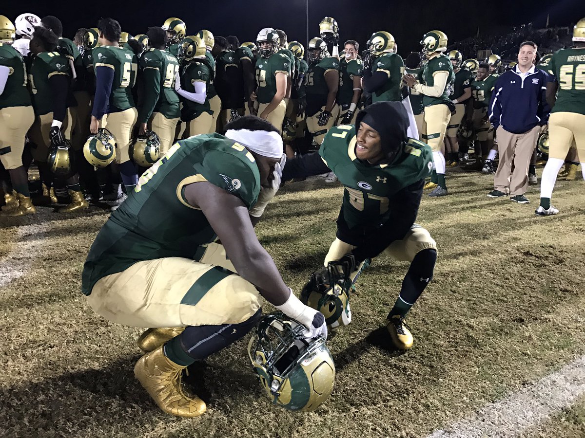 WSBTVsports's tweet photo. .@GraysonHSSports beats @MillCreekHawk (44-26) and advances to the dome! Congrats! #SZon2
π Scores --> https://t.co/1eMRFwqLk1 https://t.co/WudvzIkakm