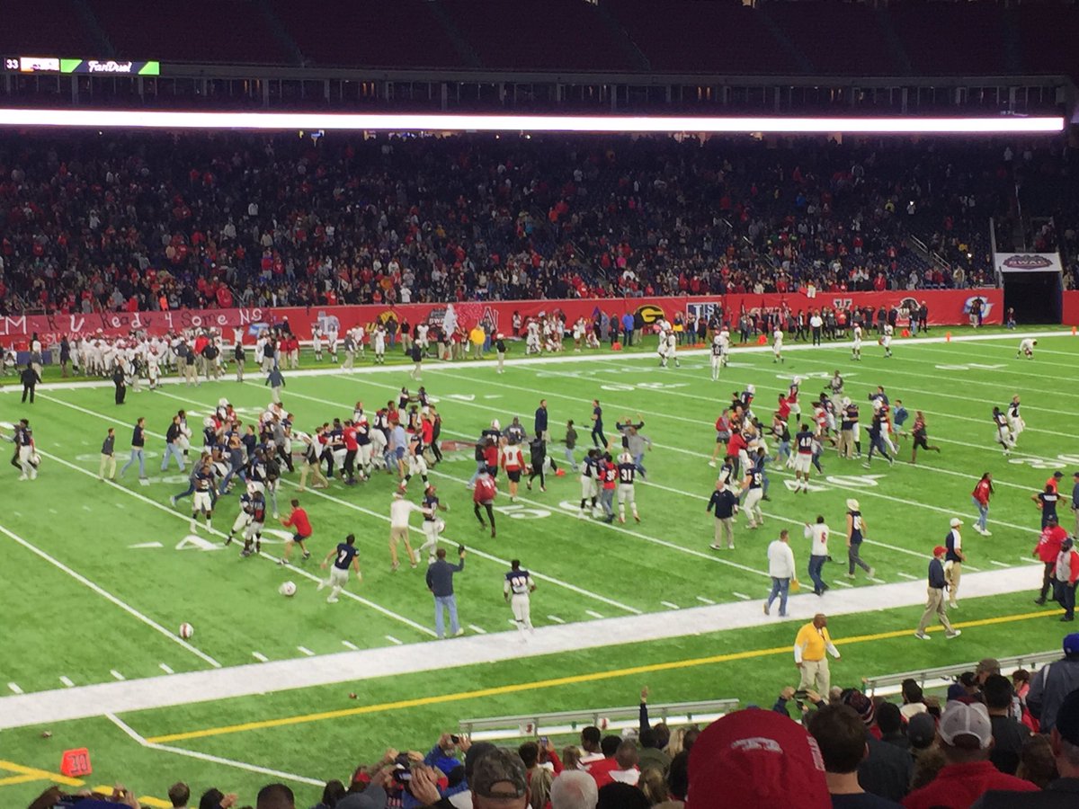 EAGLES WIN!!!!!!!!!!