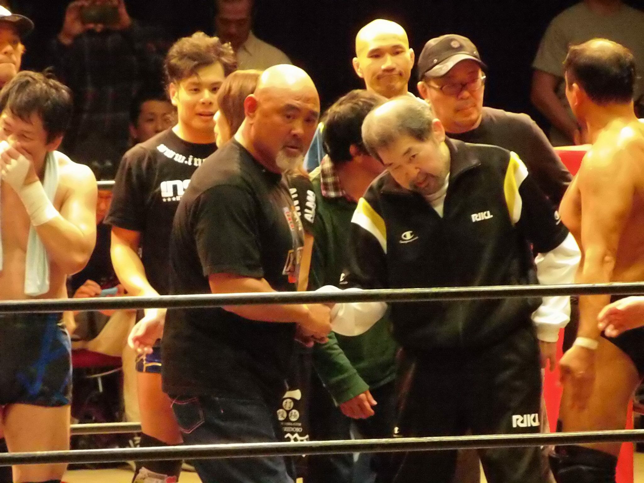 ট ইট র ブッチャー イッテンヨン観戦 昨日のマサ斎藤さん激励イベントに海賊男ガスパーが襲撃乱入 まさか正体があの方とは最高のサプライズでした Sshマサ斎藤 Ssh