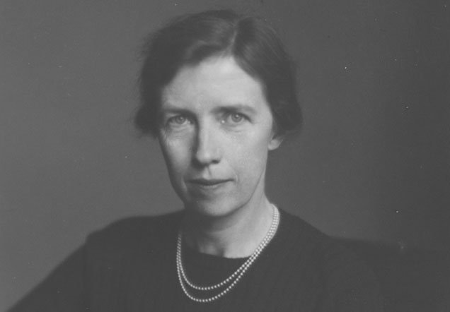edusadeci's tweet photo. Hoy en #MujeresMatematicas tenemos a la gran Mary Cartwright.
- Datos sobre ella en las respuestas
- RT para que todo el mundo la conozca https://t.co/21zrQKtSR6