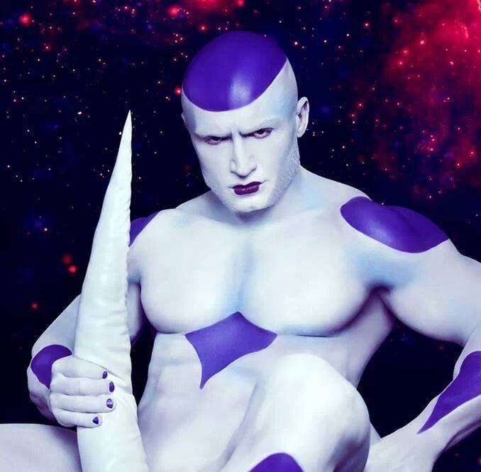Majin_Sole's tweet photo. @RealLordFrieza
When money was tight before becoming Emperor of YouTube, Lord Frieza posed for pictures he wasn't proud of.
~_~
#PlayF.A.G. https://t.co/GGZ6vyWMvl