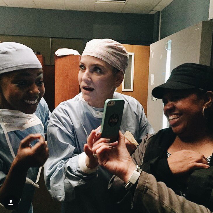bestofcappy's tweet photo. @JcapEnthusiast meeting Queen Capshaw! https://t.co/awEODhHJ5E