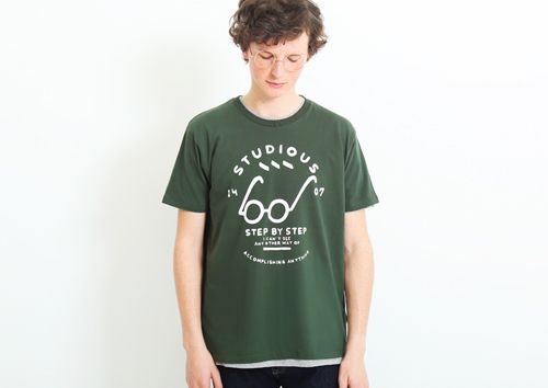 グラニフ やっぱりメガネtはメガネを 勉強熱心 の意味をこめたtシャツで勉強もはかどるかも しれません グラニフ メガネ 勉強熱心 T Co Jrozxuwhv1