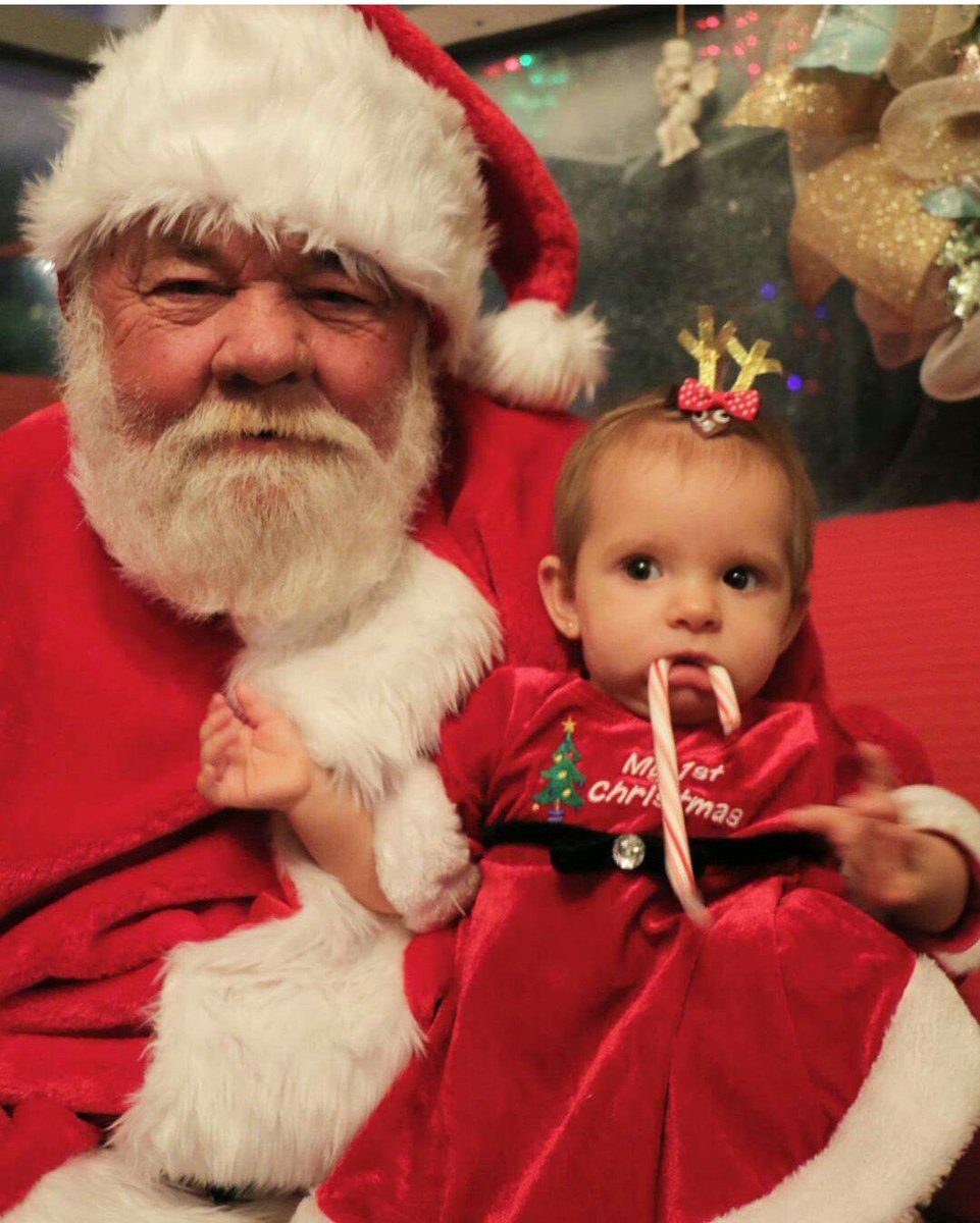 crawtim's tweet image. #candycane #granddaughter #merrychristmas #hashtag