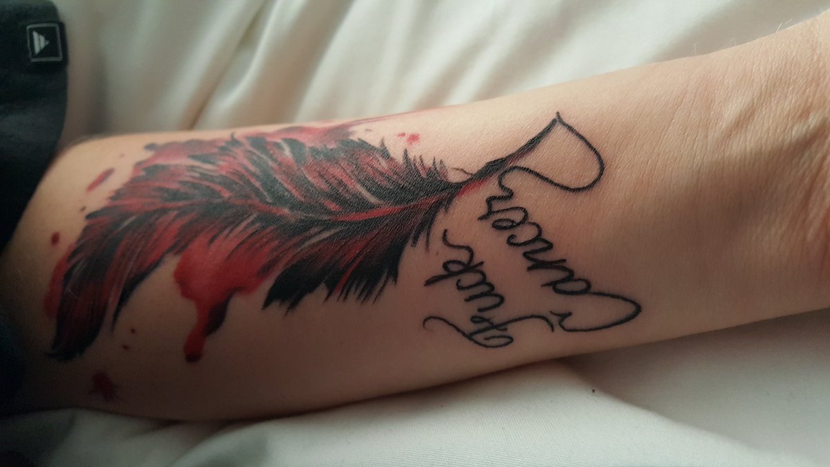 RuthieOnymous's tweet photo. My #bloodfeather. I got it for my love of @Highly_Suspect song and what it means 2 me and for my godmother. May she RIP. #MCID #MYLUVISREAL https://t.co/K0A3x8xX5f
