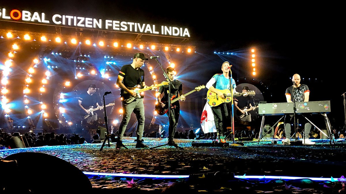 coldplayindia_'s tweet photo. Throwback to the most wonderful evening two weeks ago! #ColdplayMumbai https://t.co/ZBv0dnaFxv