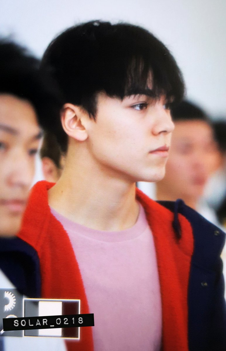 solar_0218's tweet photo. 161203 #버논 #세븐틴 삥크>~<💕💕 https://t.co/V6AIPpG6rq