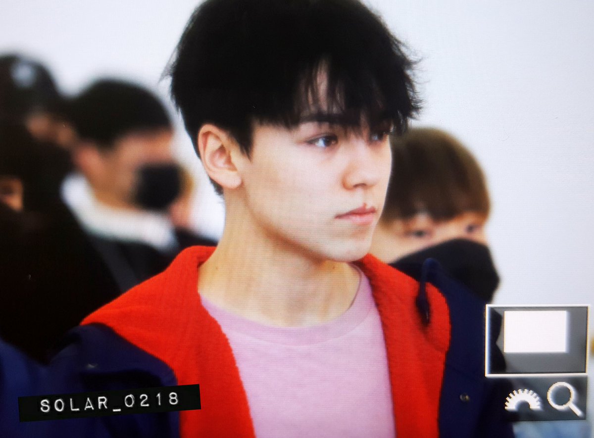 solar_0218's tweet photo. 161203 #버논 #세븐틴 삥크>~<💕💕 https://t.co/V6AIPpG6rq