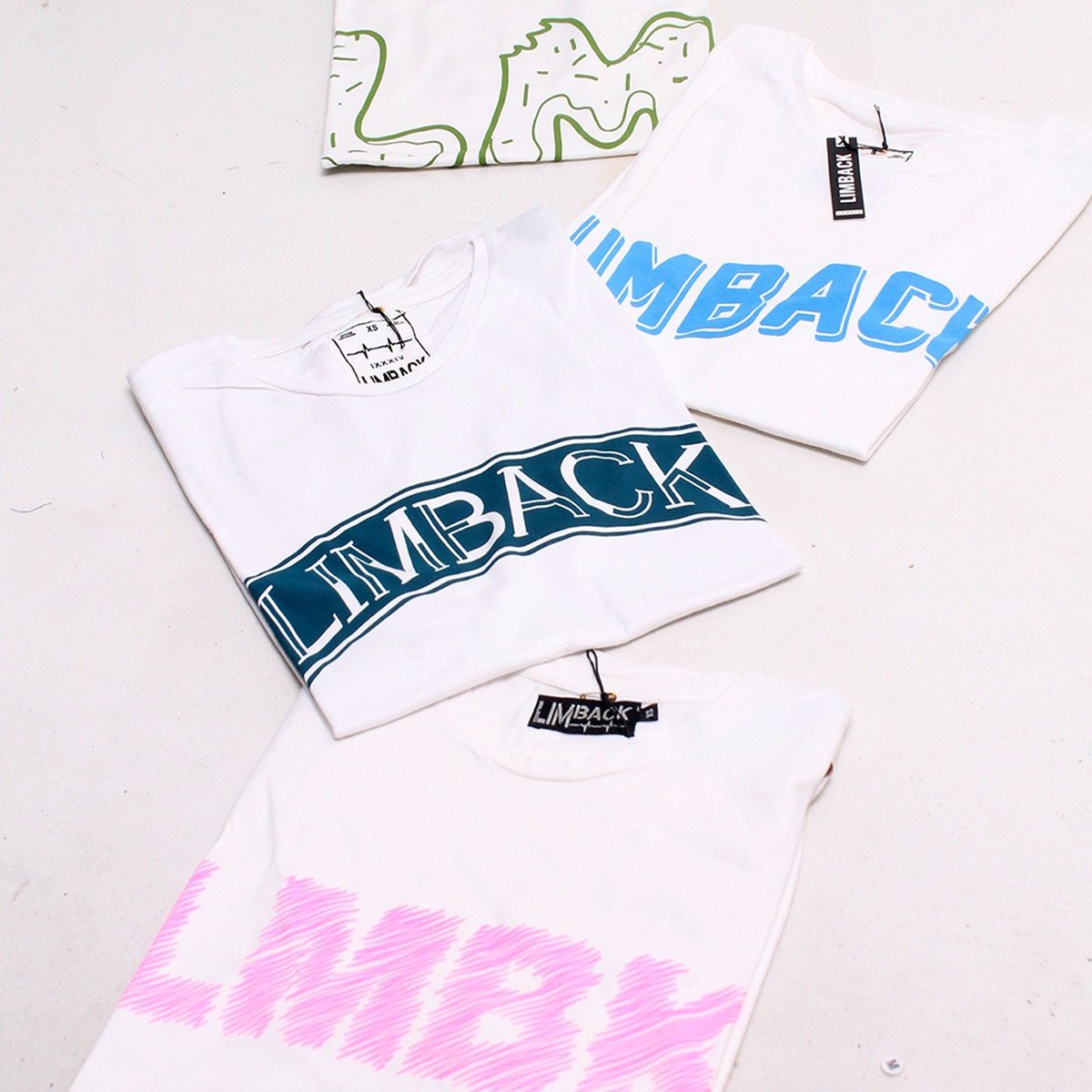 Pick your flavor!  Day 4 jakcloth year end sale,  nikmati promo up to 70% untuk semua produk LIMBACK,  Blue area no. 42