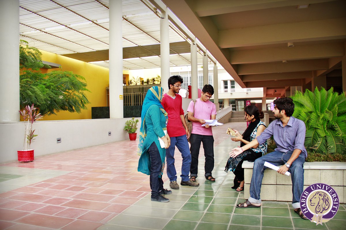 HabibUniversity's tweet photo. Be Engaged: #HabibLiberalCore has 11 interdisciplinary subs. spread over 4 years. Visit https://t.co/iWK1GWiXXF #HUClassof2021 #HearMeRoar https://t.co/HetAjRIoFb