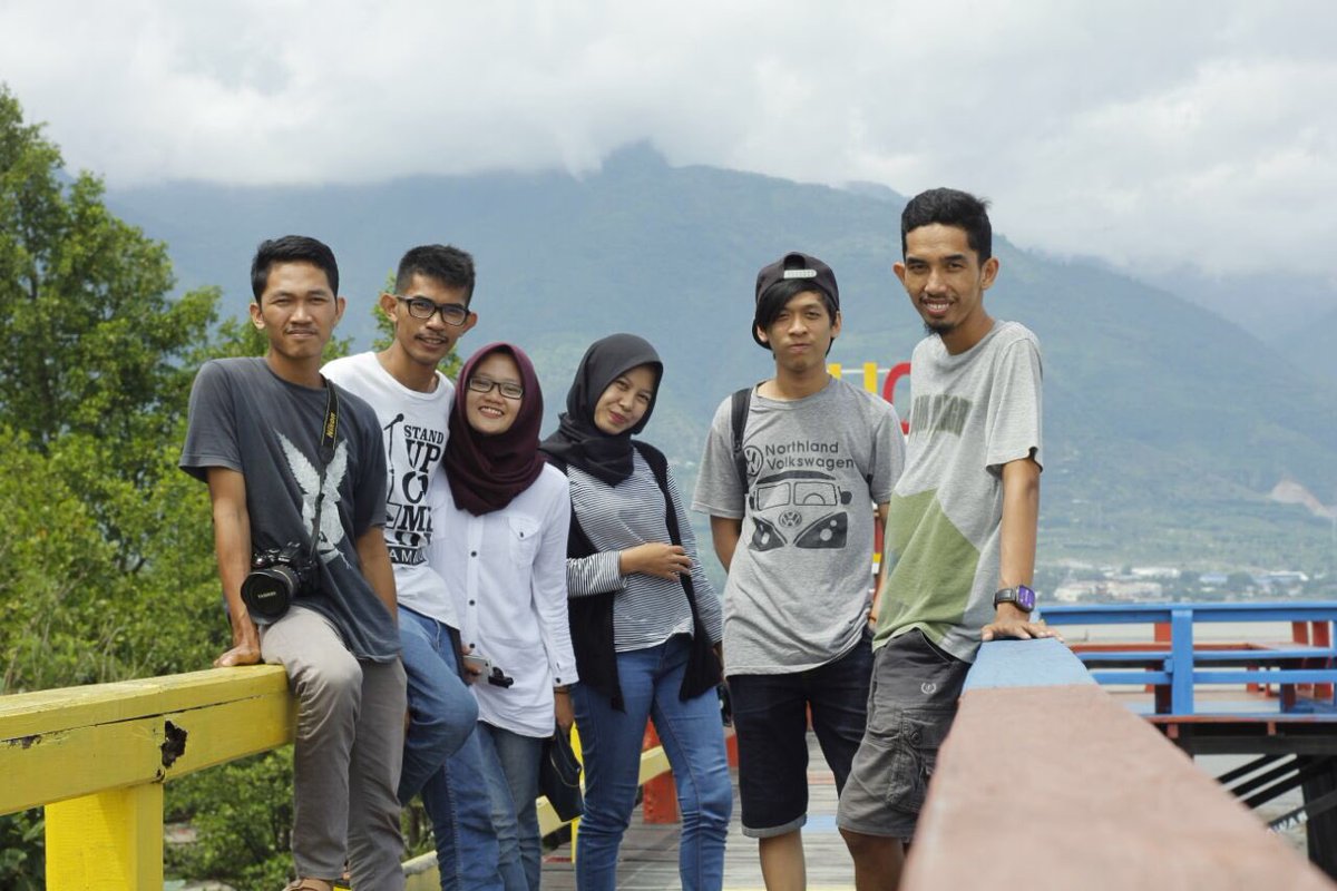 StandUpComedyCelebes tweet media