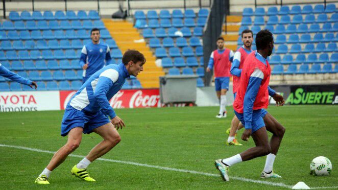 Hércules CF 💙🤍💯 tweet media